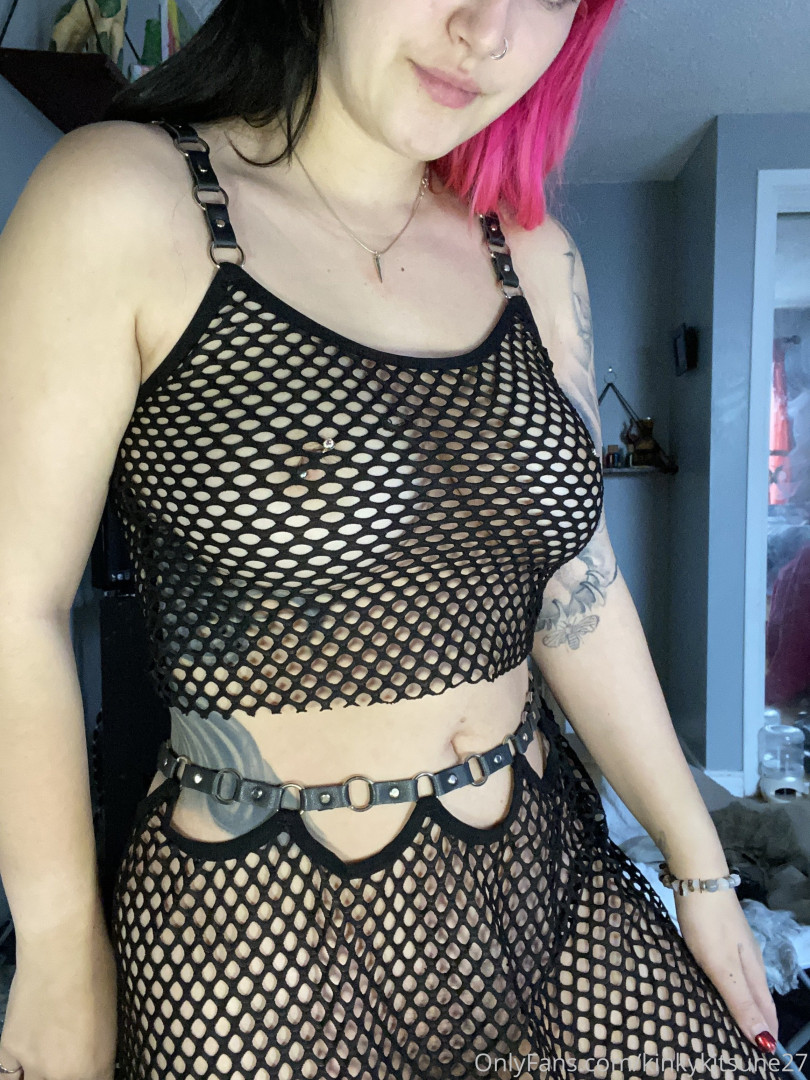Photo by kinkykitsune27 published on October 11,2023 06:24:21 - BestThots