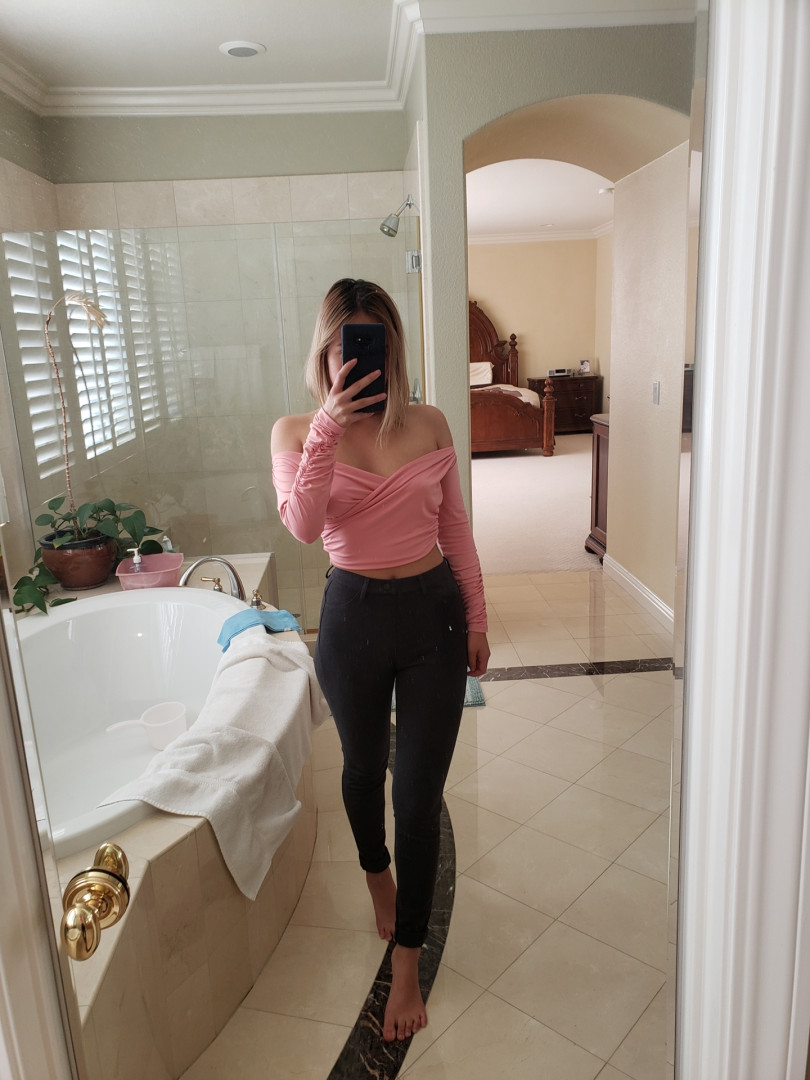 Photo by sweetpeachxo published on October 16,2023 17:34:28 - BestThots
