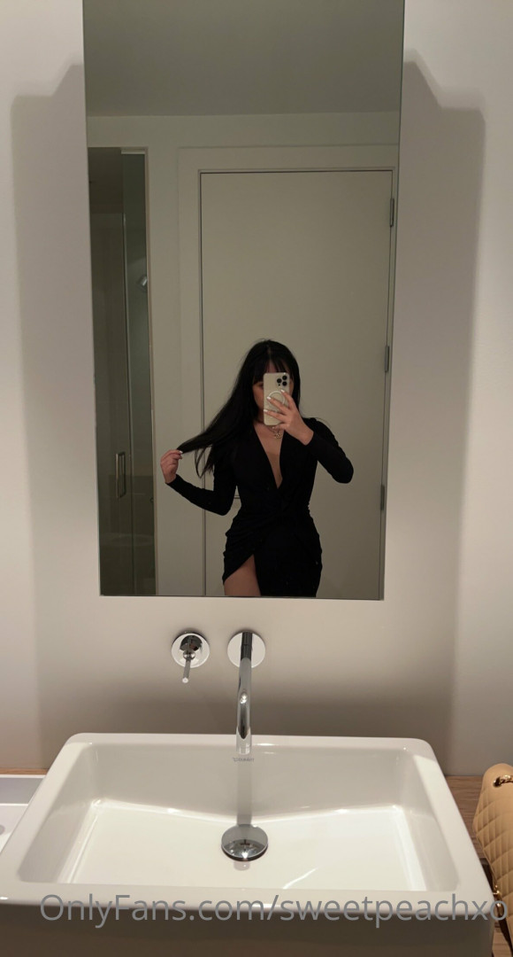 Photo by sweetpeachxo published on October 16,2023 17:36:00 - BestThots
