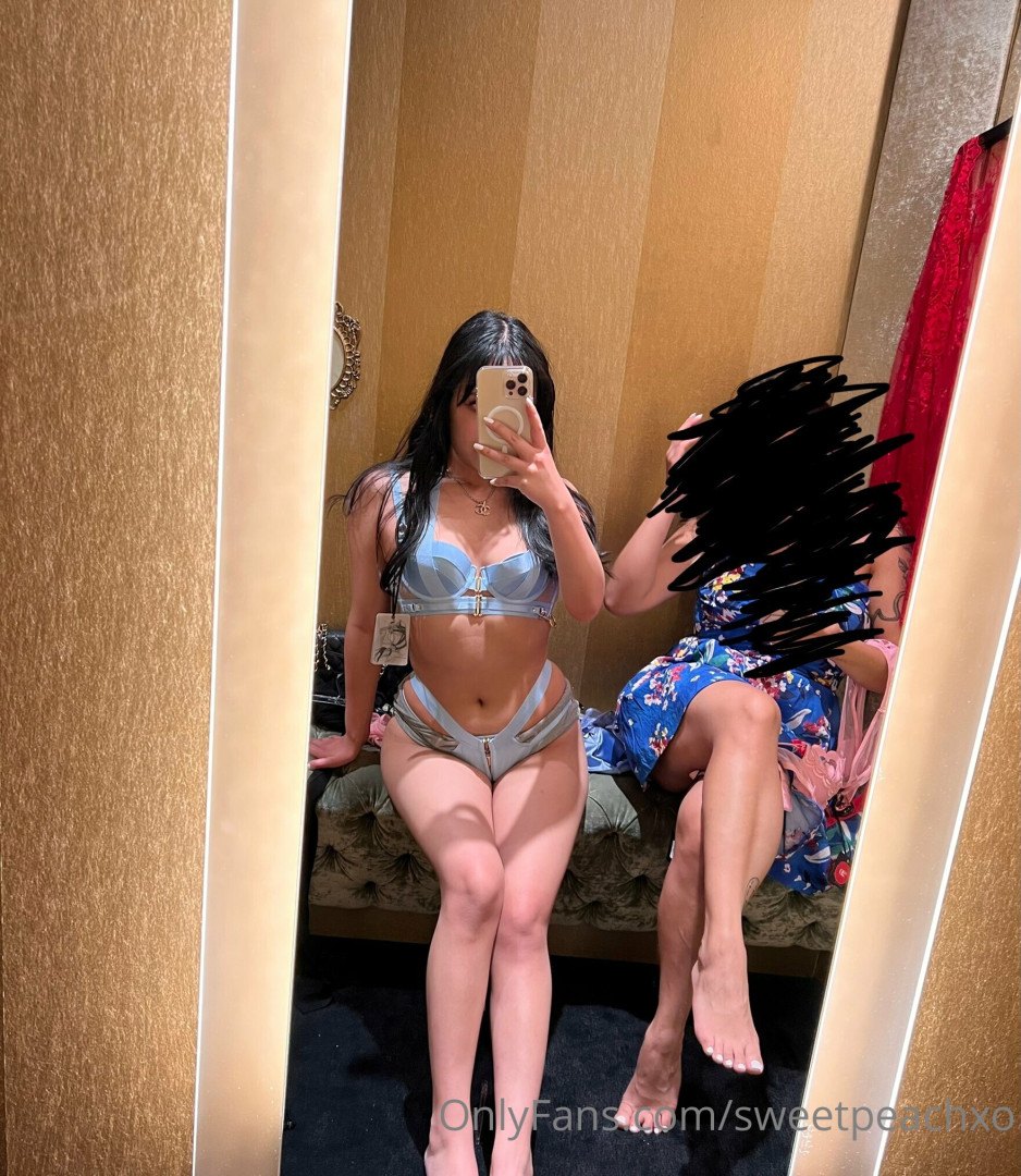 Photo by sweetpeachxo published on October 16,2023 18:05:53 - BestThots