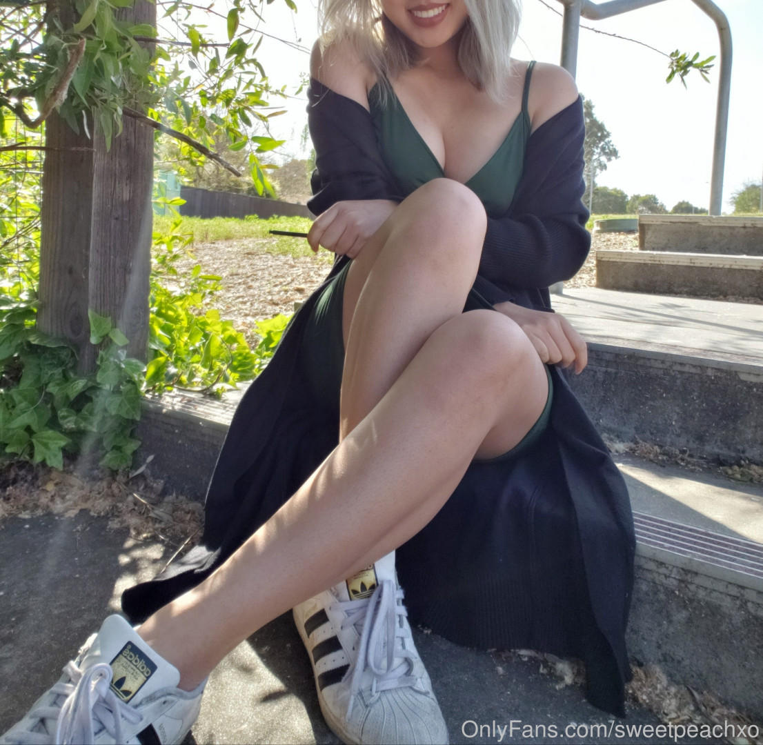 Photo by sweetpeachxo published on October 16,2023 18:23:34 - BestThots