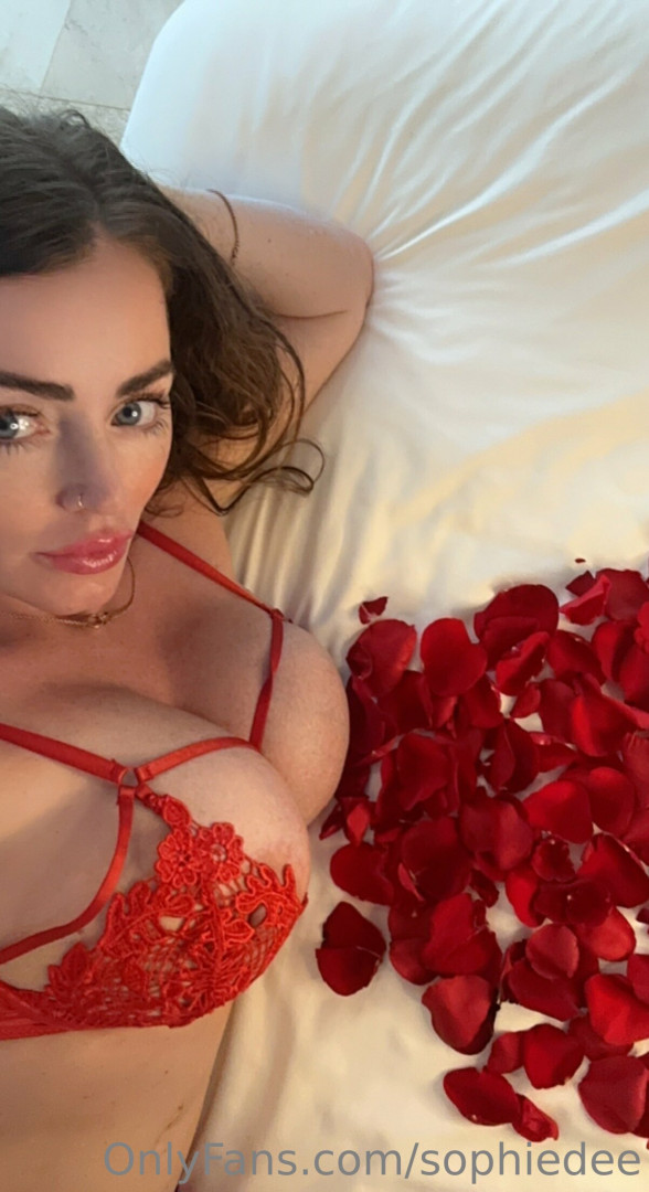 Photo by sophiedee published on August 1,2023 21:19:37 - BestThots