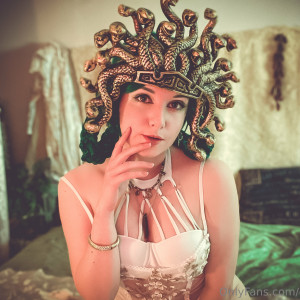 daisybanaisy #2531472
