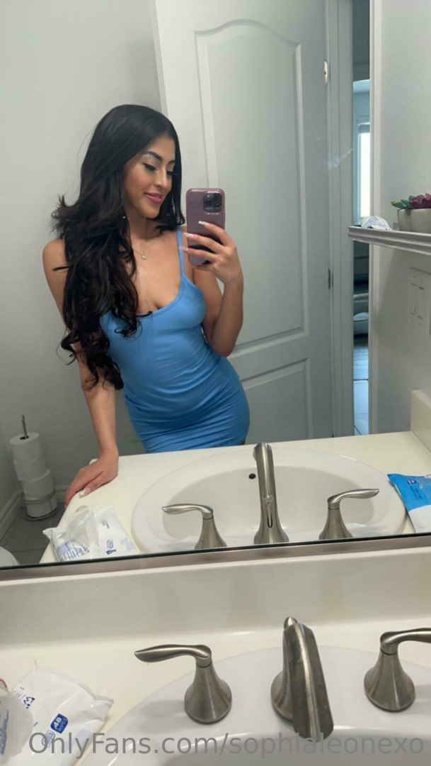Photo by sophialeonexo published on June 13,2023 15:22:45 - BestThots