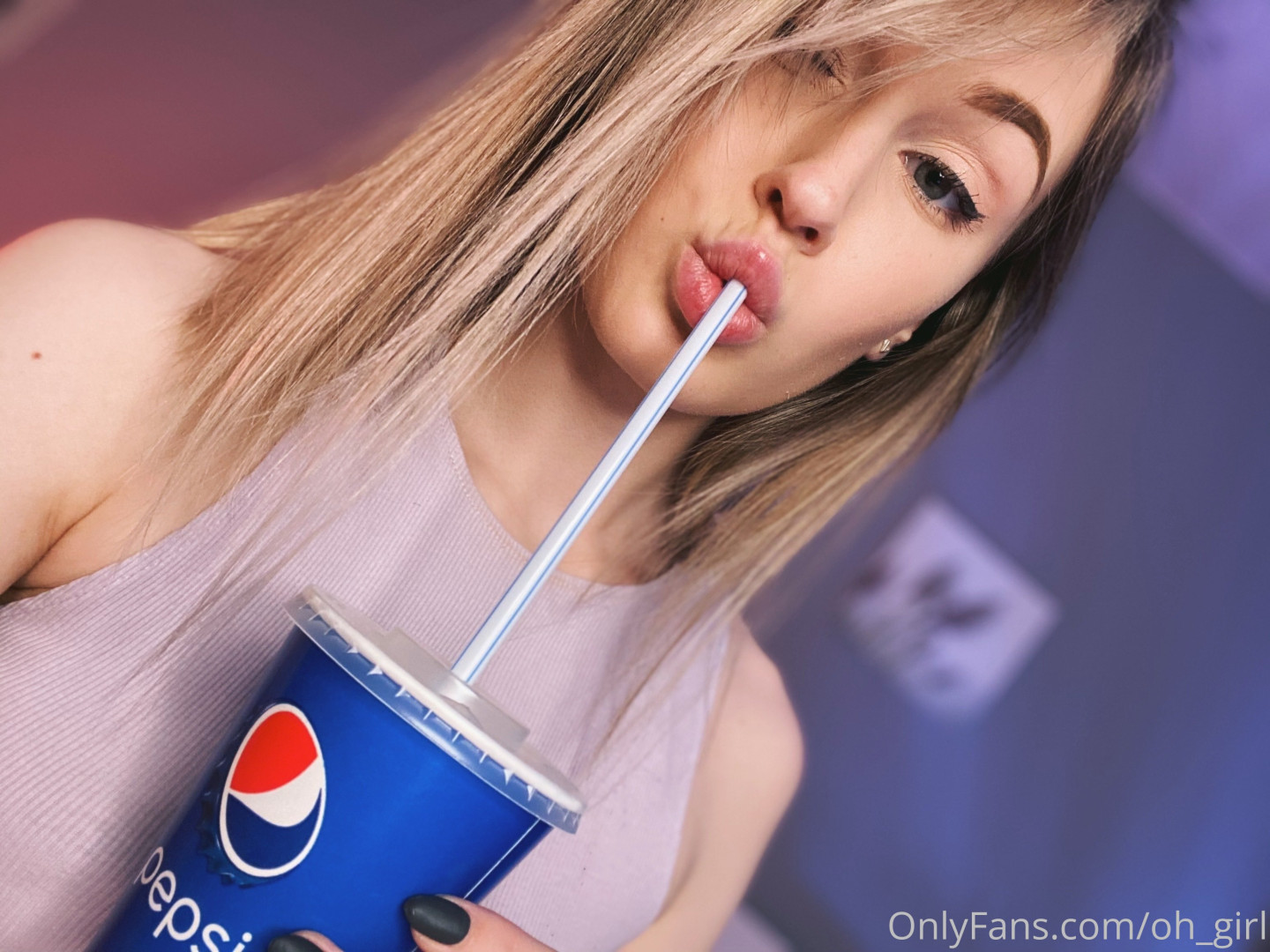 Photo by oh_girl published on October 15,2023 22:33:41 - BestThots