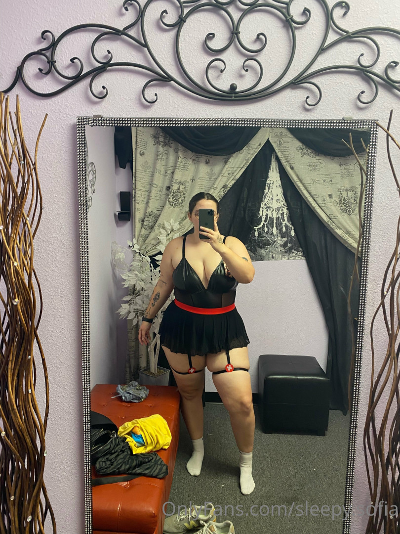 Photo by sleepysofiavip published on May 17,2023 22:47:09 - BestThots