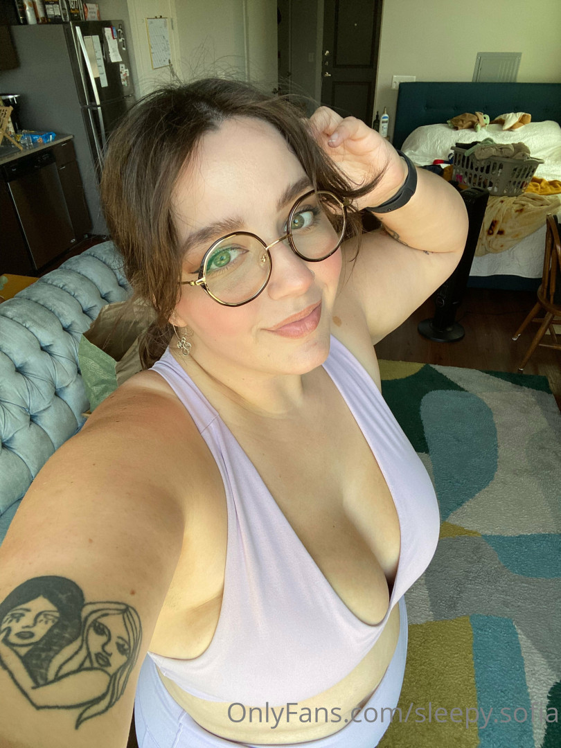 Photo by sleepysofiavip published on May 17,2023 22:47:32 - BestThots