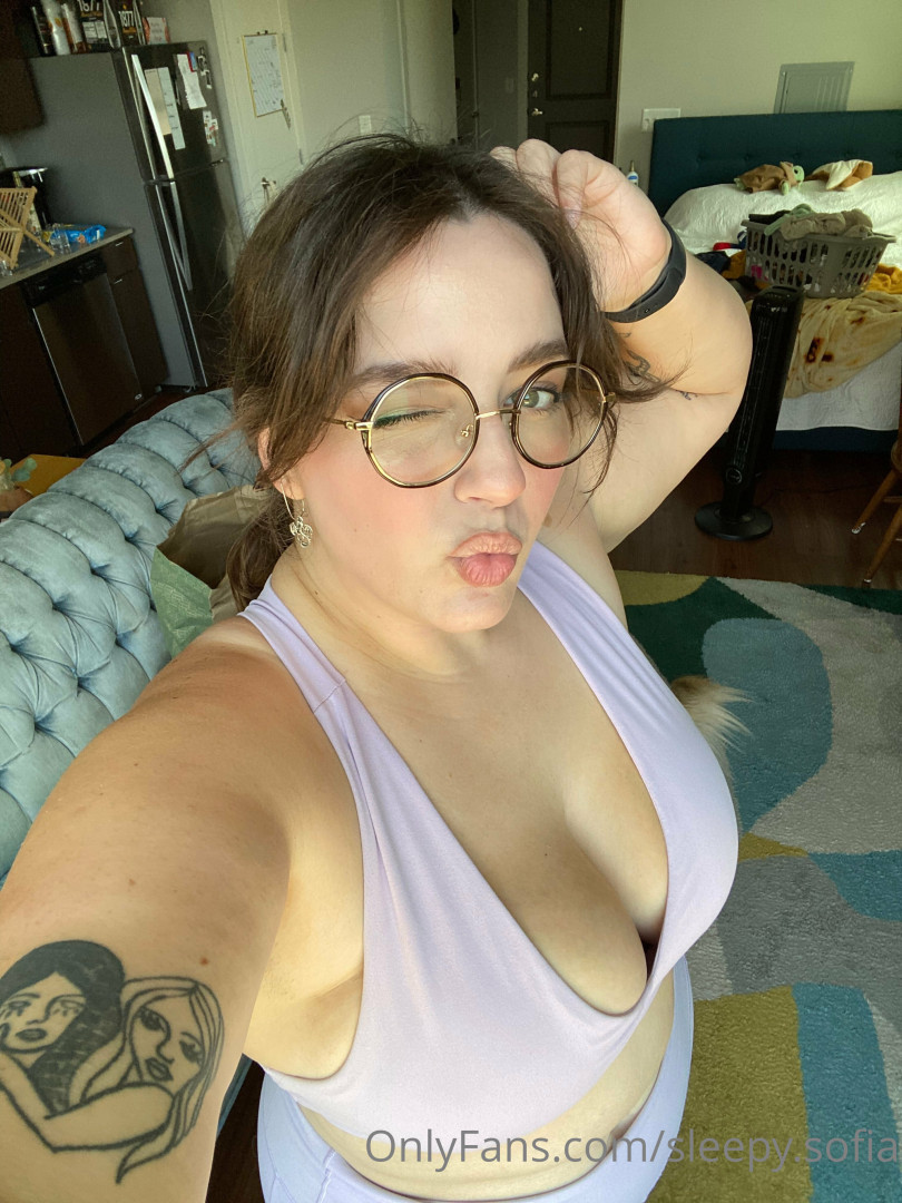 Photo by sleepysofiavip published on May 17,2023 22:49:46 - BestThots