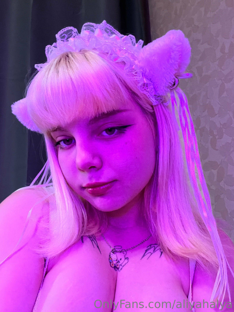 Photo by aliyahalya published on November 19,2023 20:13:27 - BestThots