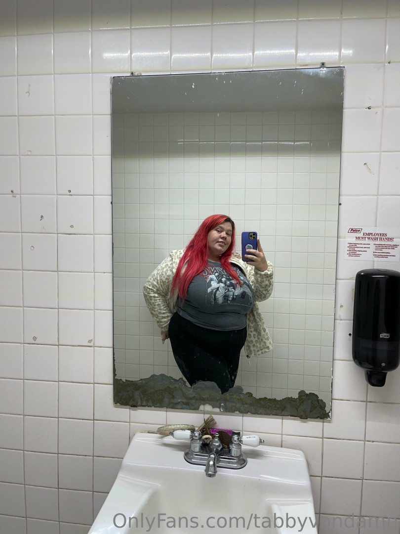 Photo by tabbyvondamn published on August 1,2023 21:10:36 - BestThots