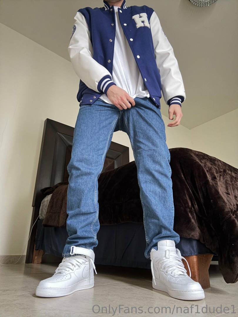 Photo by naf1dude1 published on May 20,2023 11:40:34 - BestThots