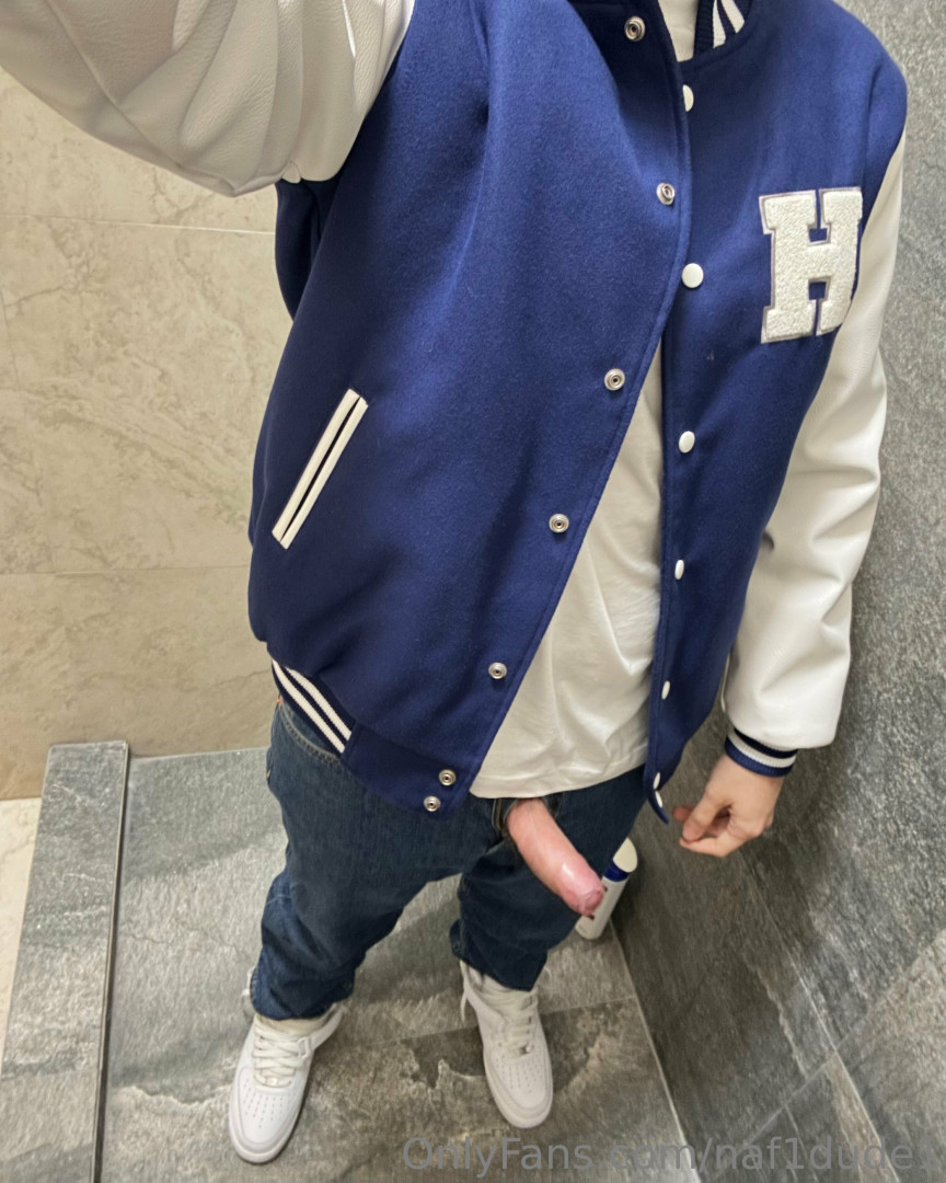 Photo by naf1dude1 published on May 20,2023 11:40:35 - BestThots