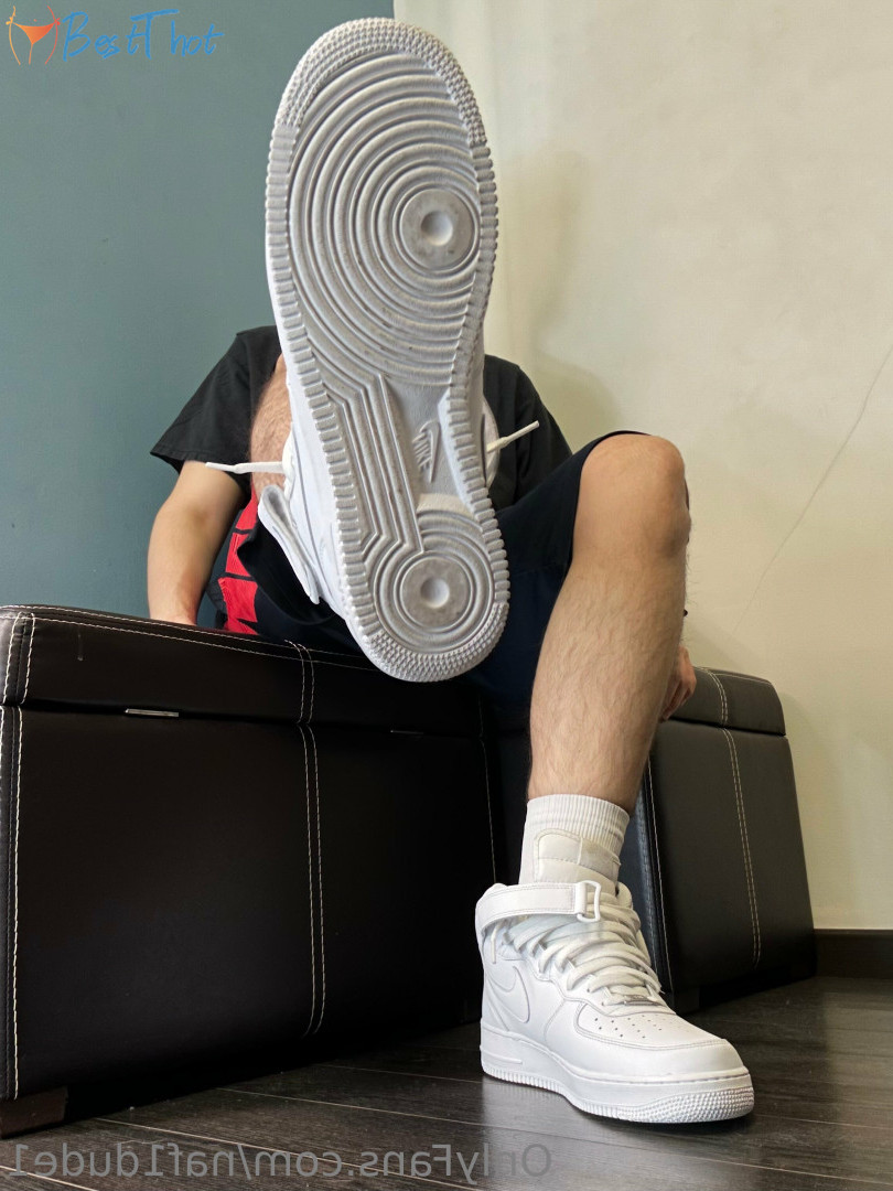 Photo by naf1dude1 published on December 21,2024 09:08:55 - BestThots