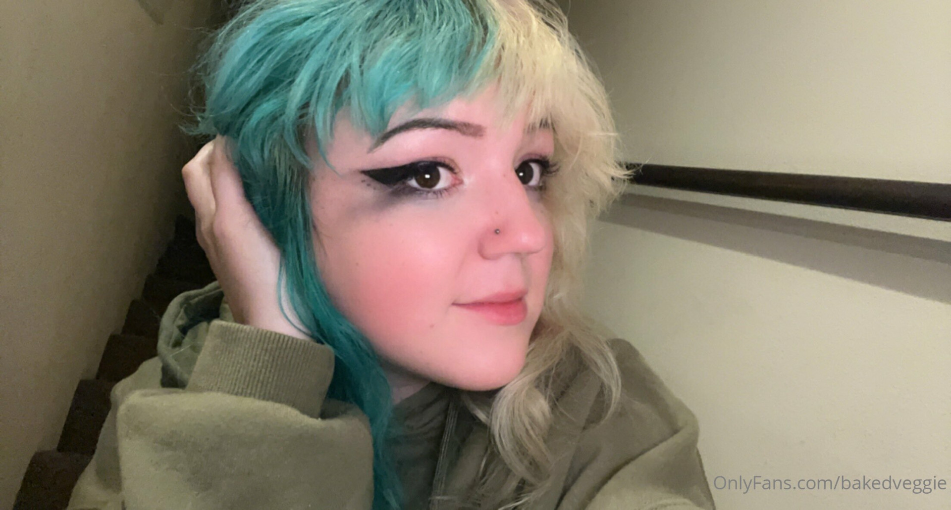 Photo by bakedveggie published on October 24,2023 20:32:10 - BestThots