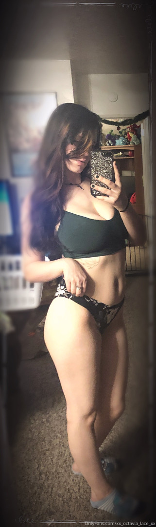 Photo by xx_octavia_lace_xx published on May 15,2023 20:25:11 - BestThots