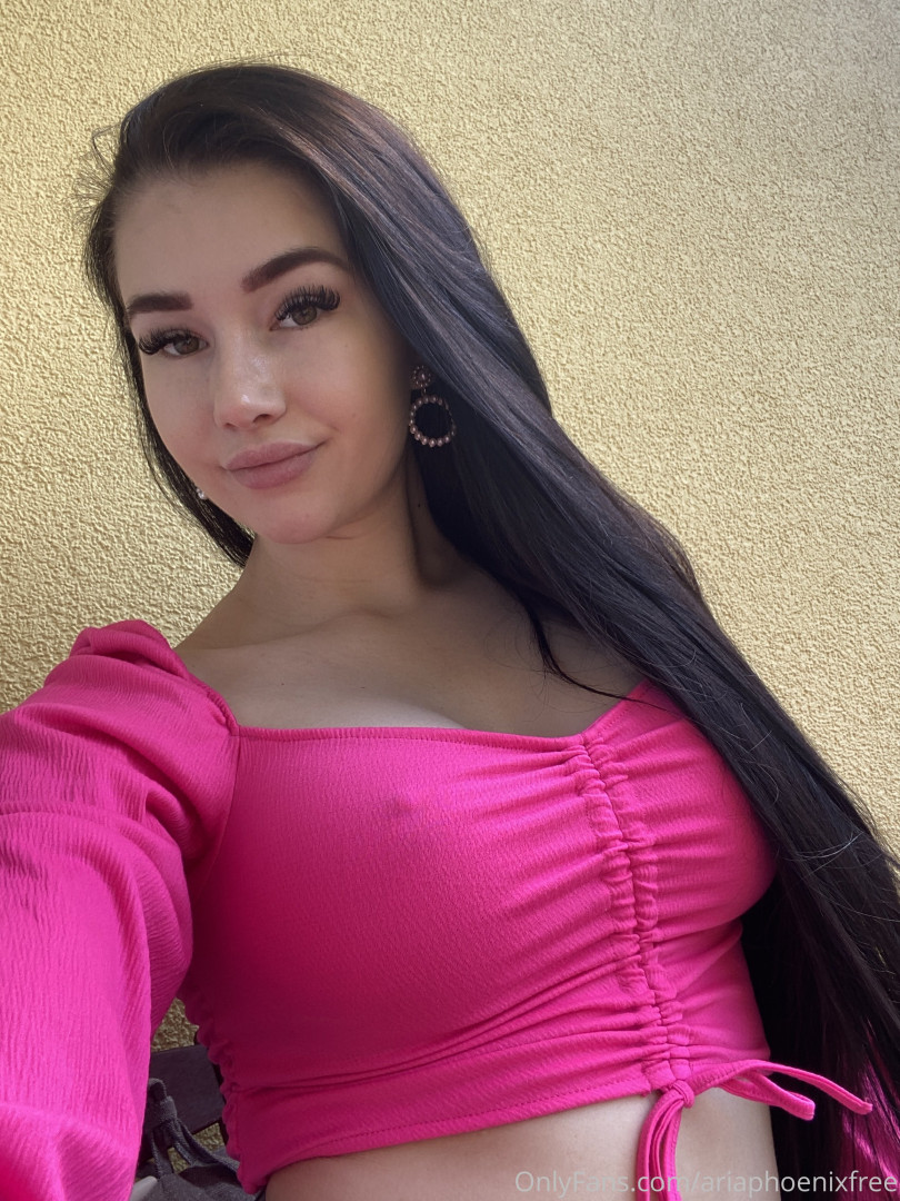 Photo by ariaphoenixfree published on October 16,2023 23:40:24 - BestThots