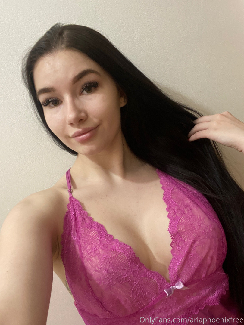 Photo by ariaphoenixfree published on October 16,2023 23:43:45 - BestThots