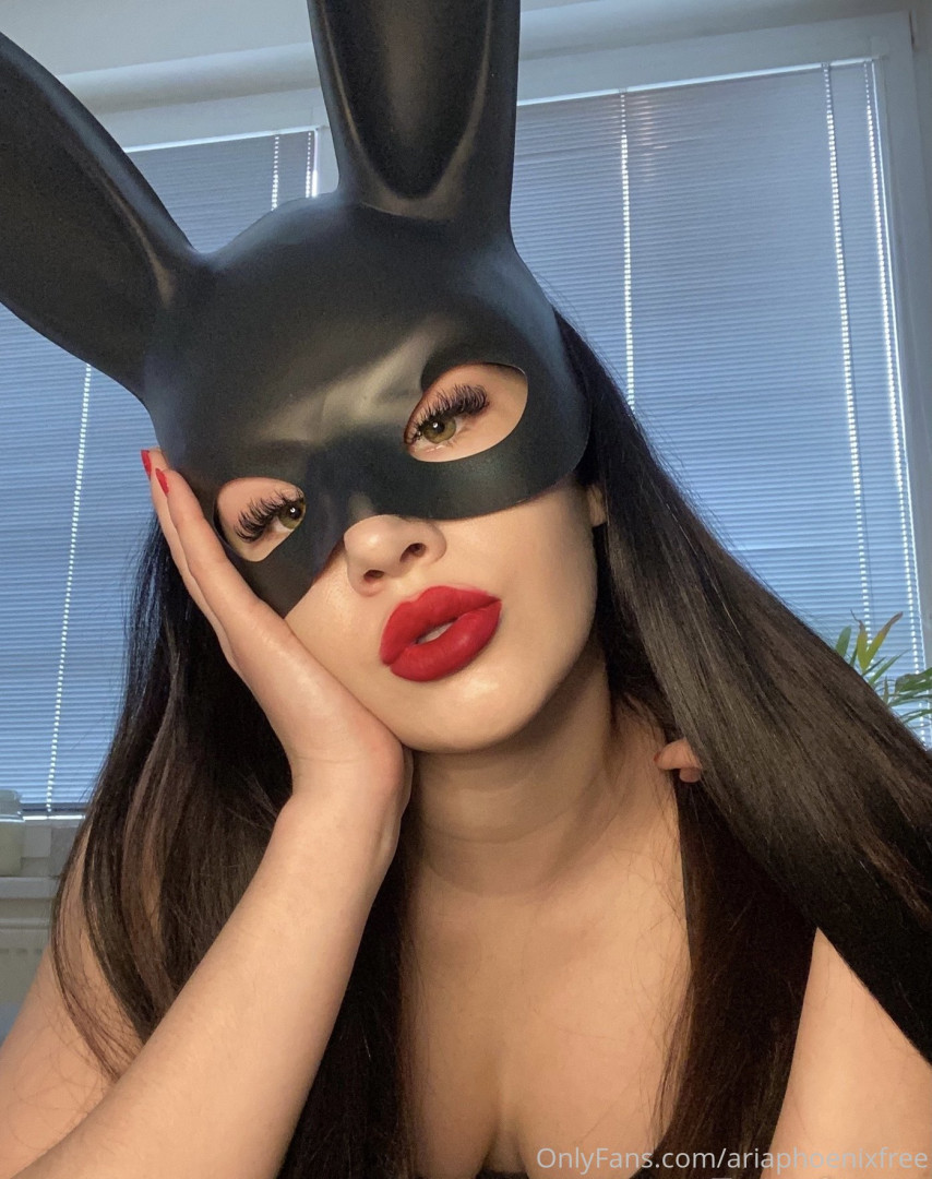 Photo by ariaphoenixfree published on October 16,2023 23:43:58 - BestThots
