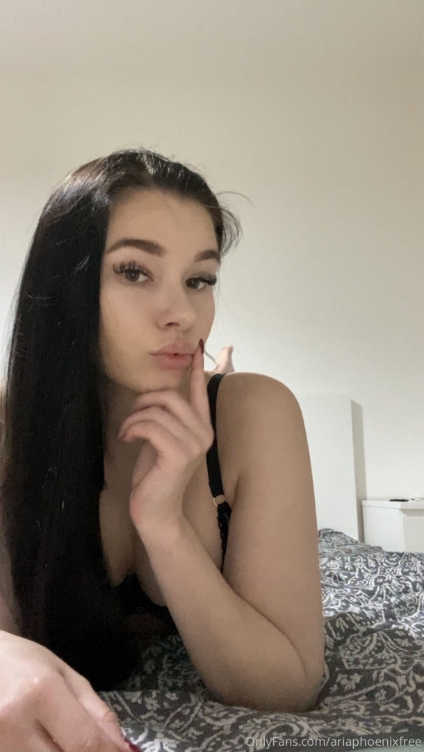 Photo by ariaphoenixfree published on October 16,2023 23:51:28 - BestThots