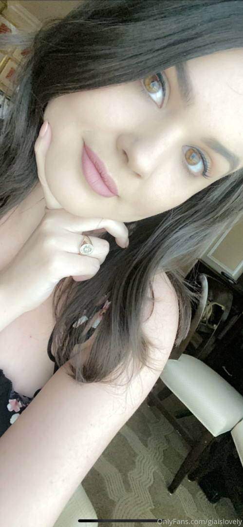 Photo by giaislovely published on June 9,2023 12:02:16 - BestThots