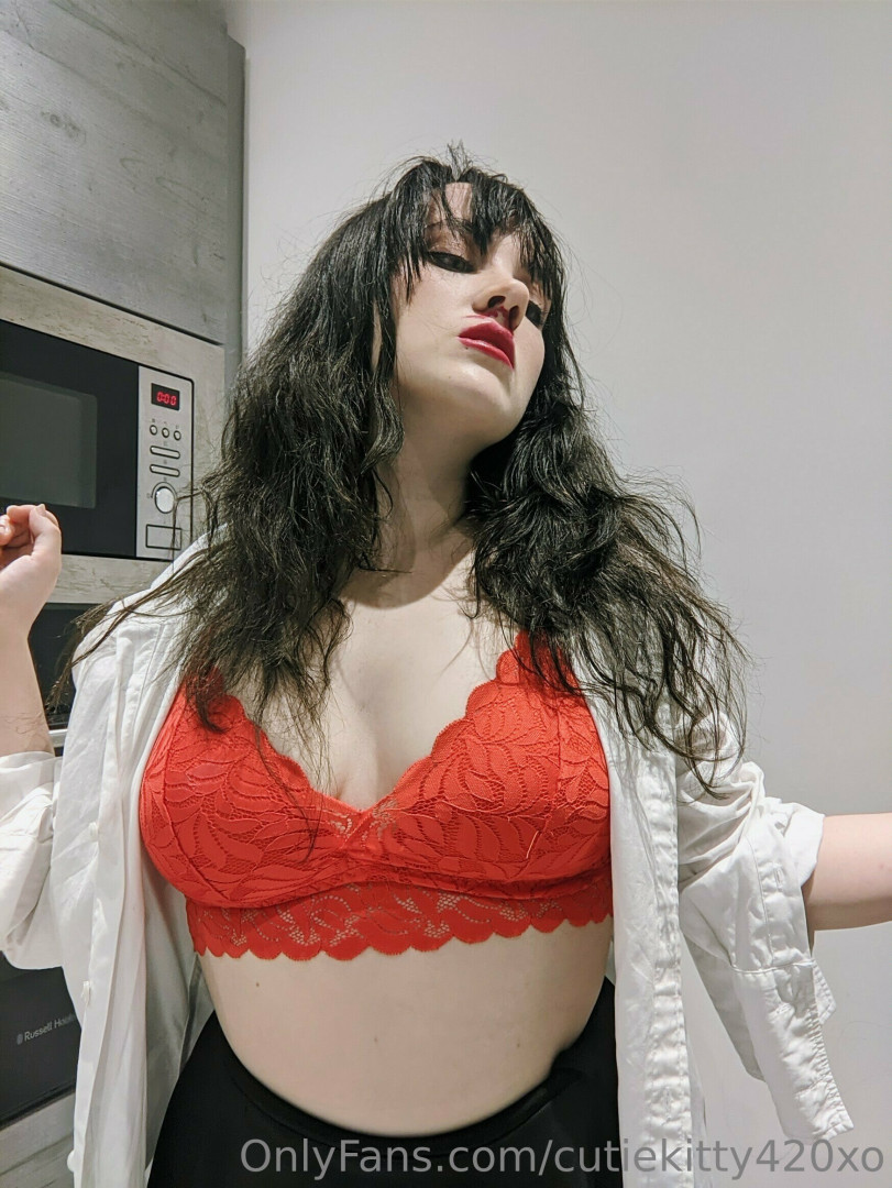 Photo by cutiekitty420xo published on January 10,2024 23:40:32 - BestThots