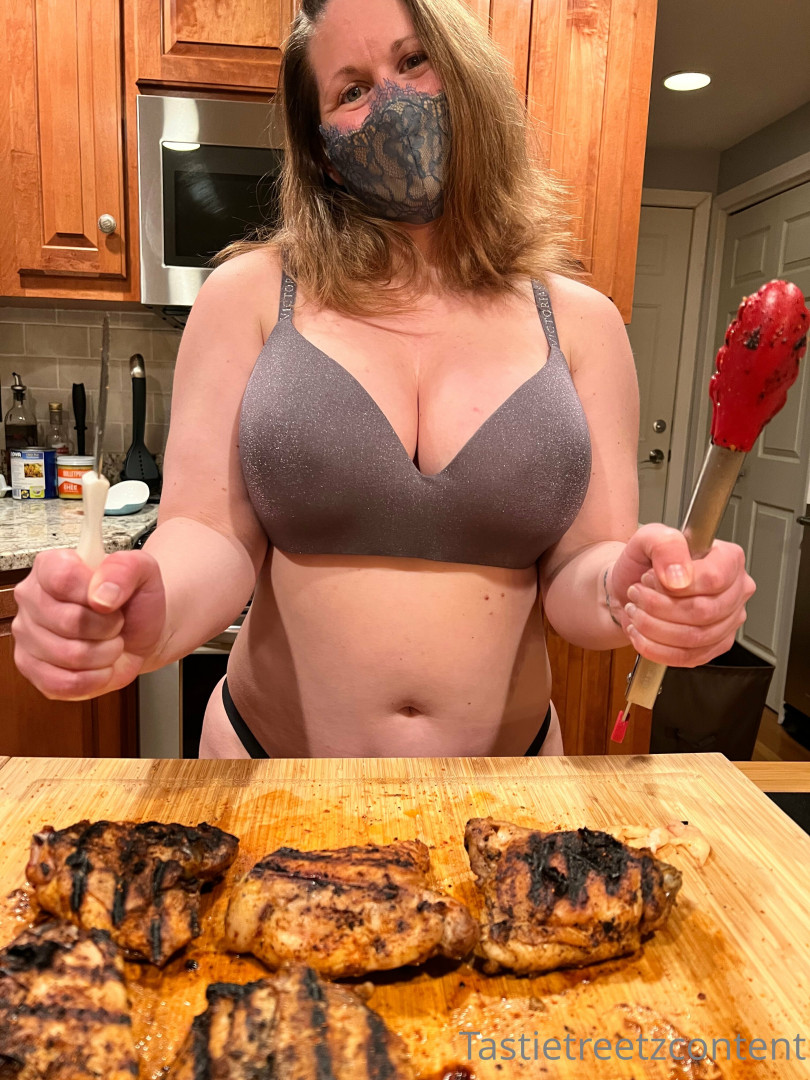 Photo by tastietreetz published on May 17,2023 09:27:16 - BestThots