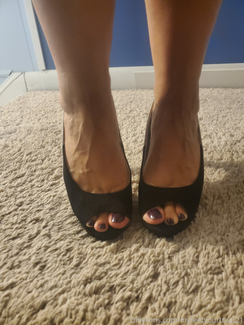 Photo by sweetfeet2187 published on May 17,2023 10:23:11 - BestThots