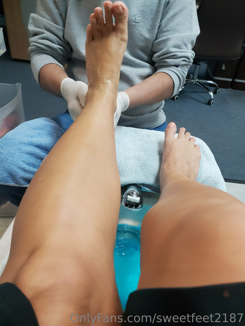 Photo by sweetfeet2187 published on May 17,2023 10:23:37 - BestThots