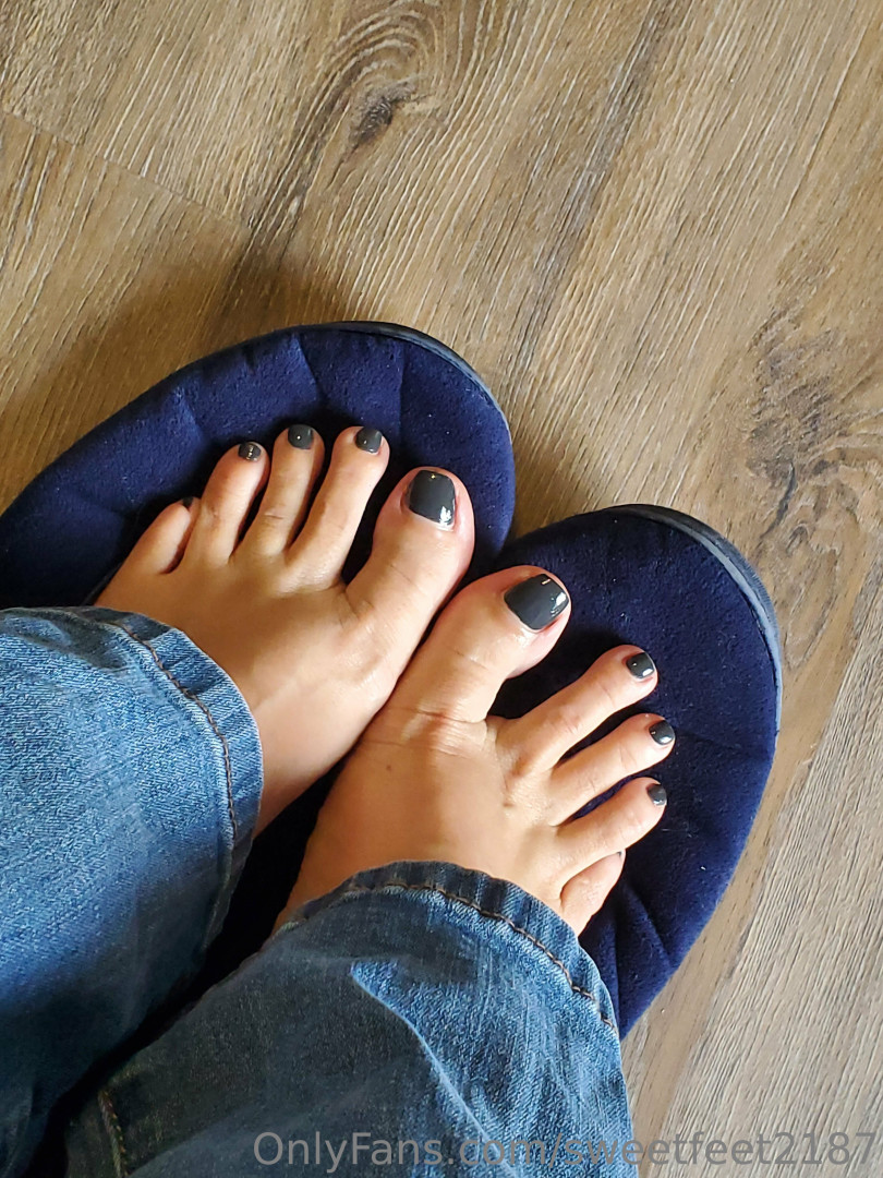 Photo by sweetfeet2187 published on May 17,2023 10:23:56 - BestThots