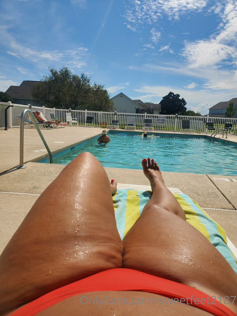 Photo by sweetfeet2187 published on May 17,2023 10:24:09 - BestThots