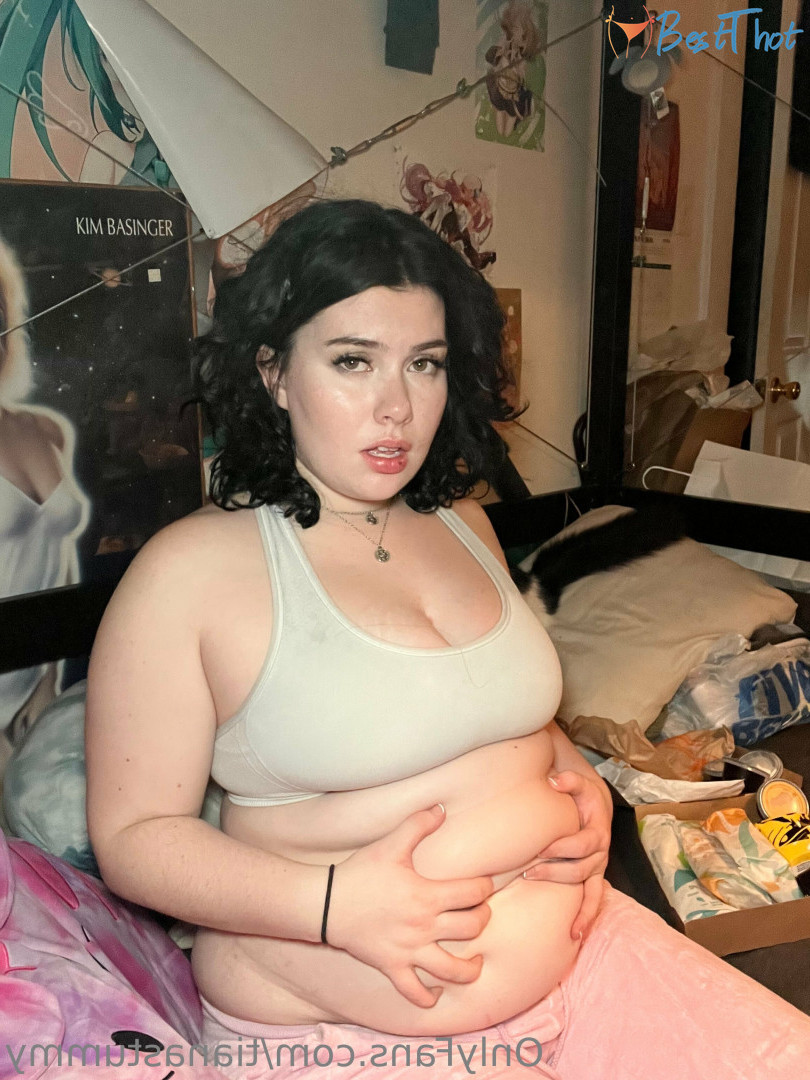 tianastummy #9424886