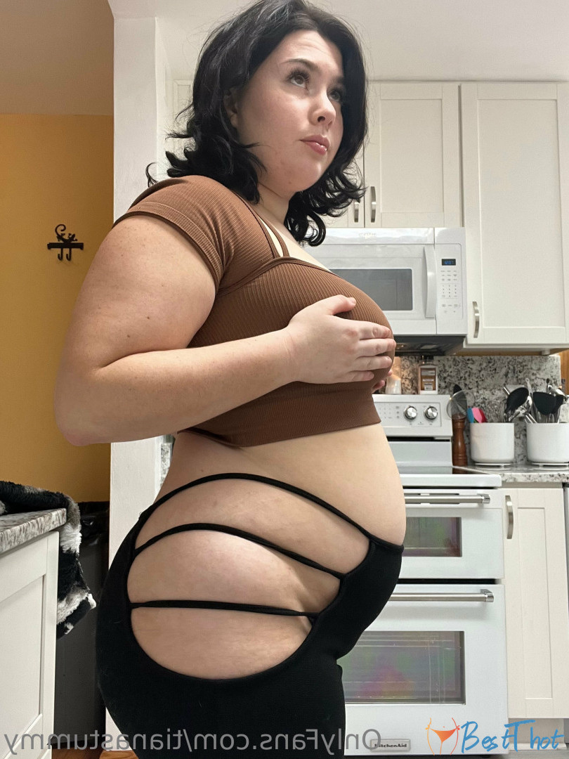 tianastummy #9424961