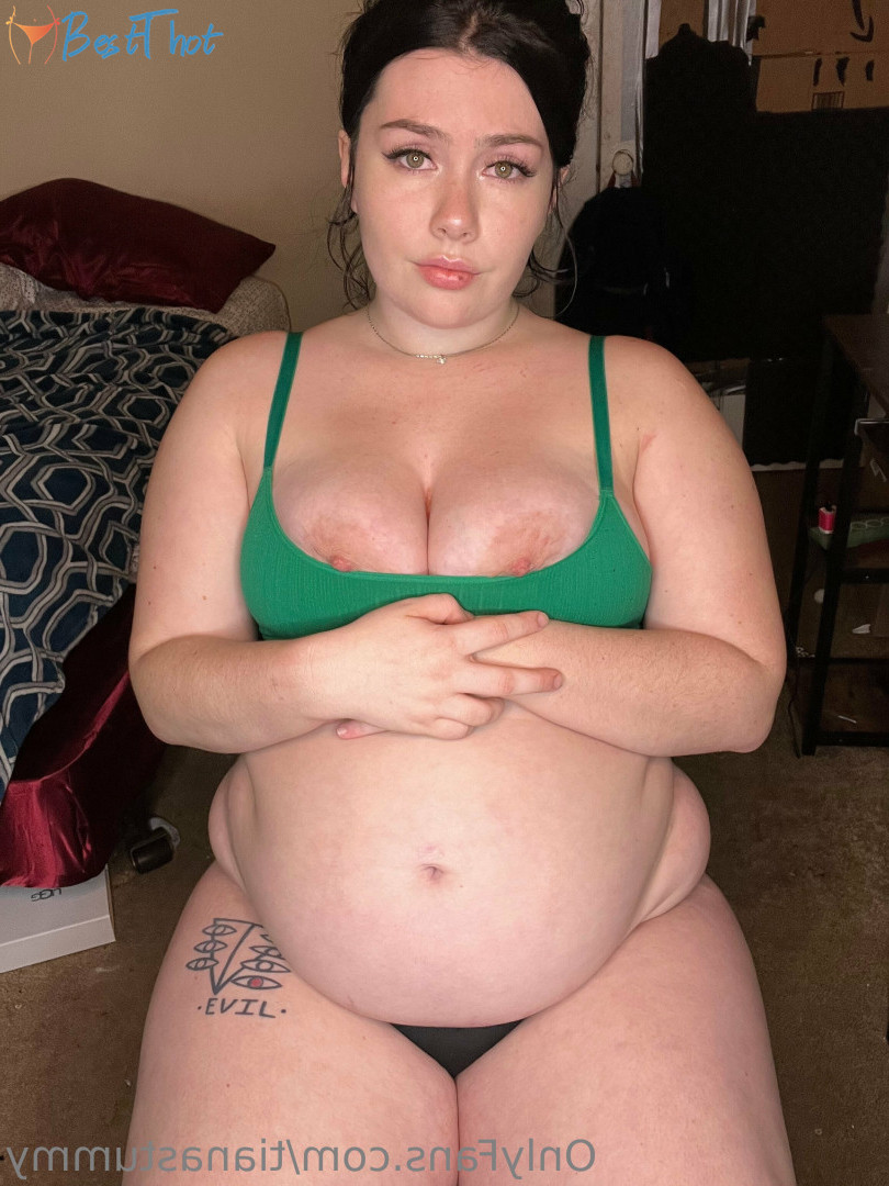 tianastummy #9424979