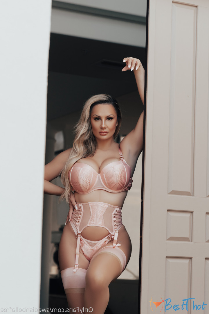 Photo by swedishbella_free published on December 25,2024 11:12:59 - BestThots