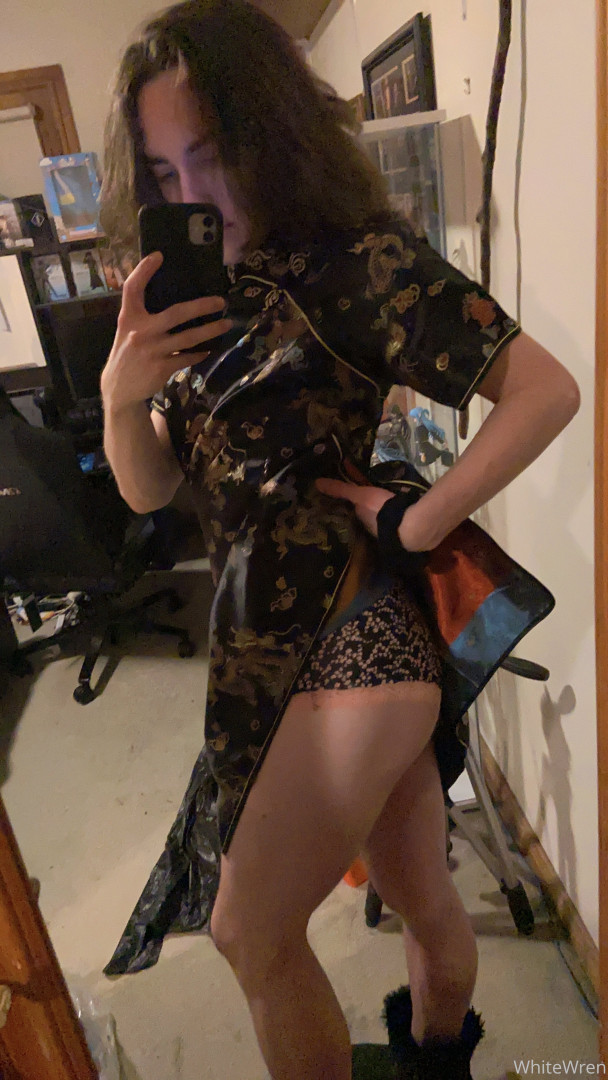 Photo by xwhitewrenx published on May 15,2023 20:26:36 - BestThots