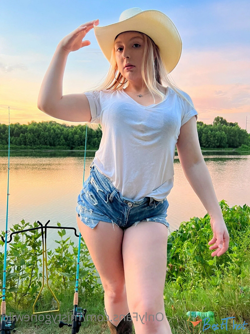 mistygonewild #9429677