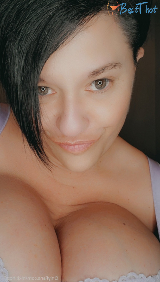 Photo by nikkihott71 published on December 22,2024 18:10:35 - BestThots
