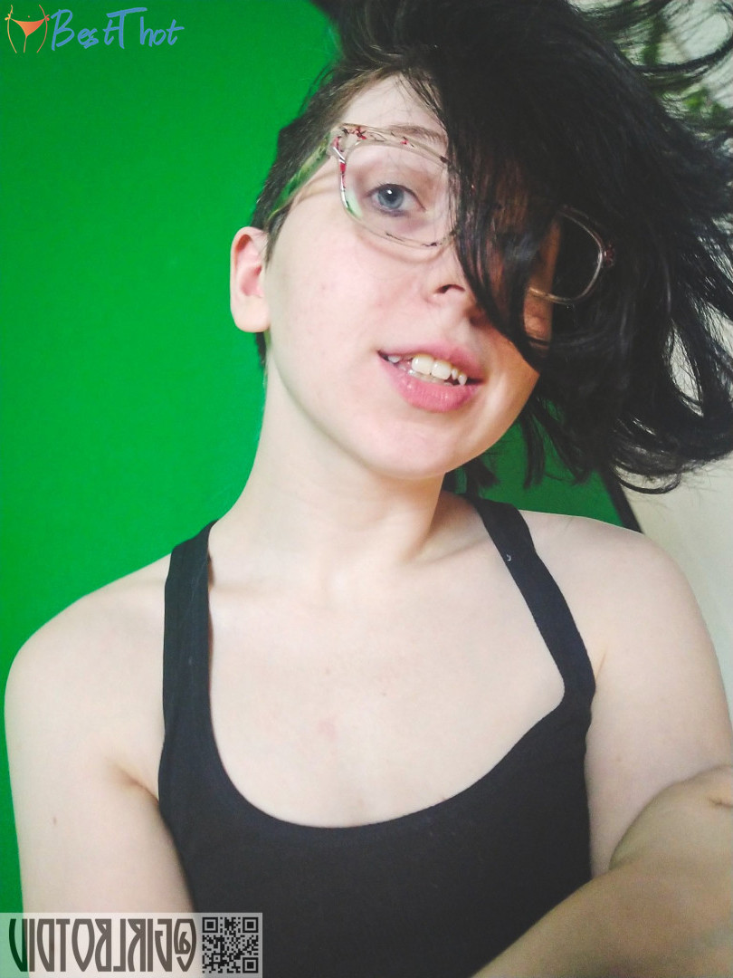 Photo by girlbotdiv published on December 27,2024 17:15:52 - BestThots