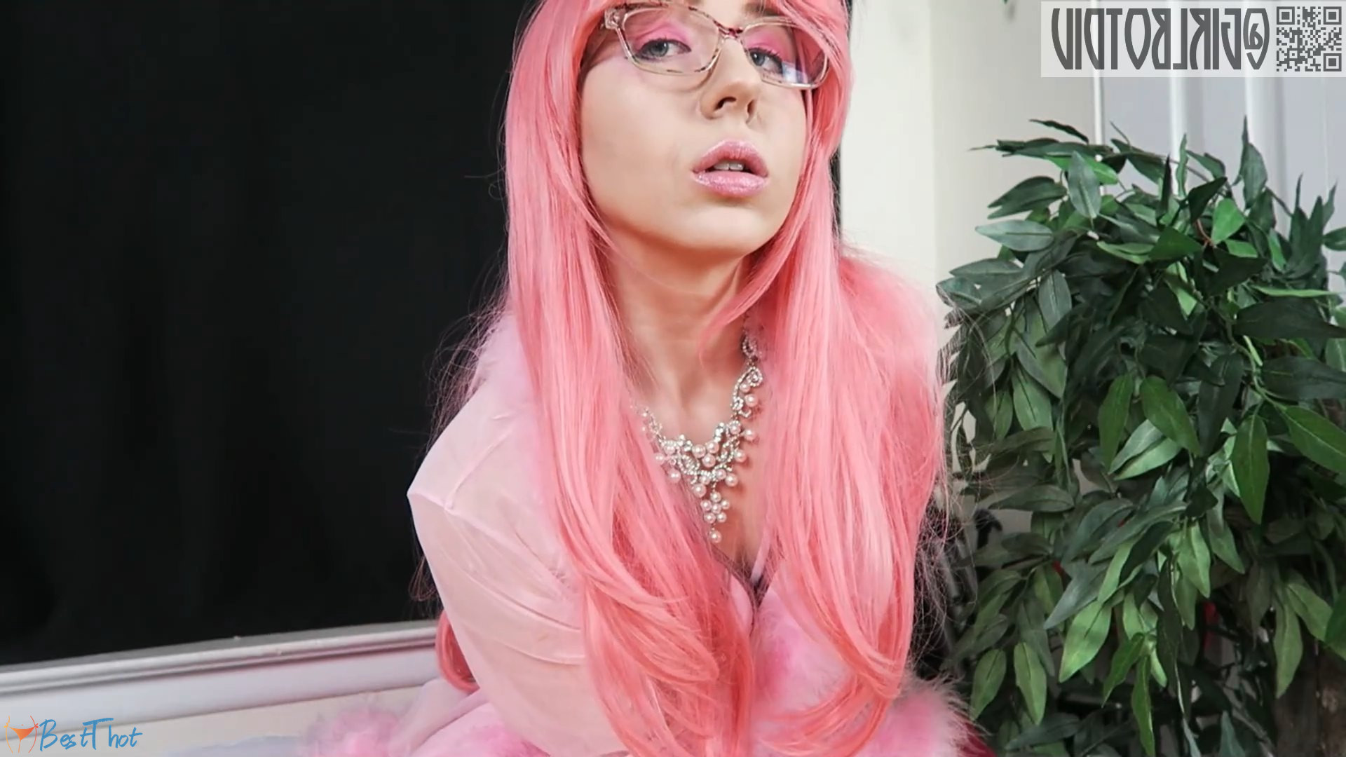 Photo by girlbotdiv published on December 27,2024 18:18:01 - BestThots