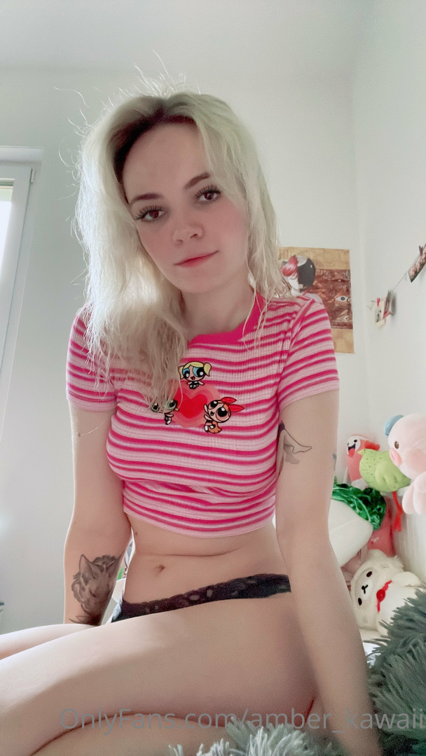 Photo by eurocatgirl published on October 11,2023 15:59:20 - BestThots