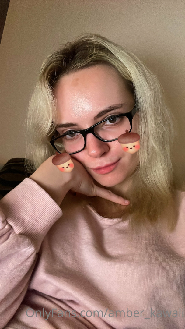 Photo by eurocatgirl published on October 11,2023 16:00:53 - BestThots