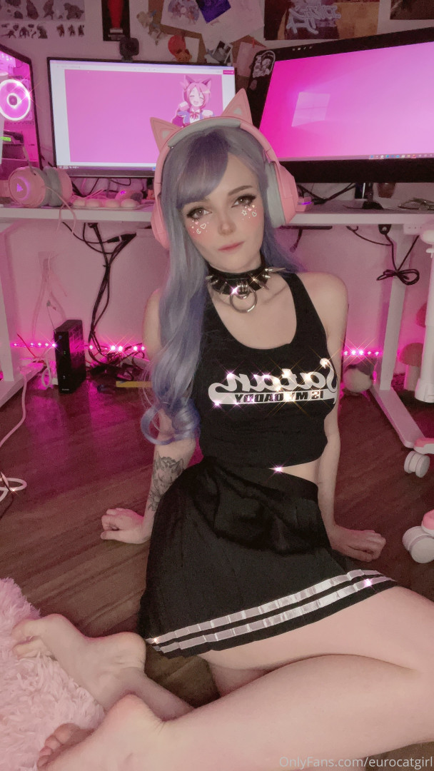 Photo by eurocatgirl published on October 11,2023 16:28:25 - BestThots