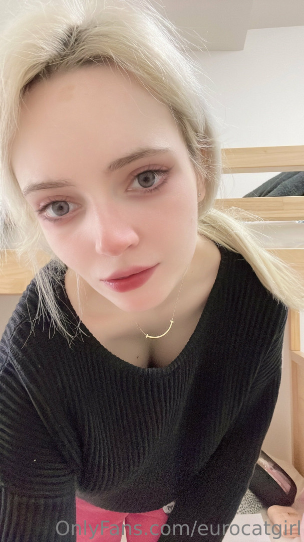 Photo by eurocatgirl published on October 11,2023 16:36:04 - BestThots