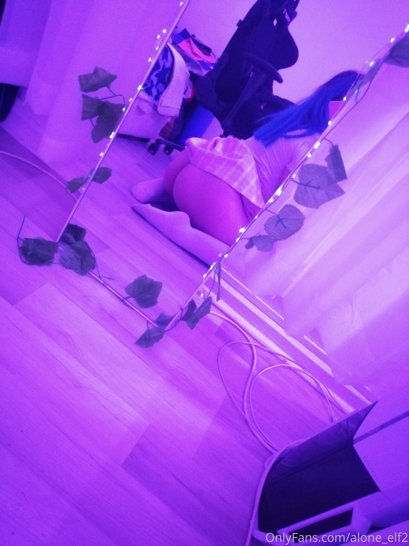 Photo by allein.grrrl published on June 11,2023 17:49:49 - BestThots