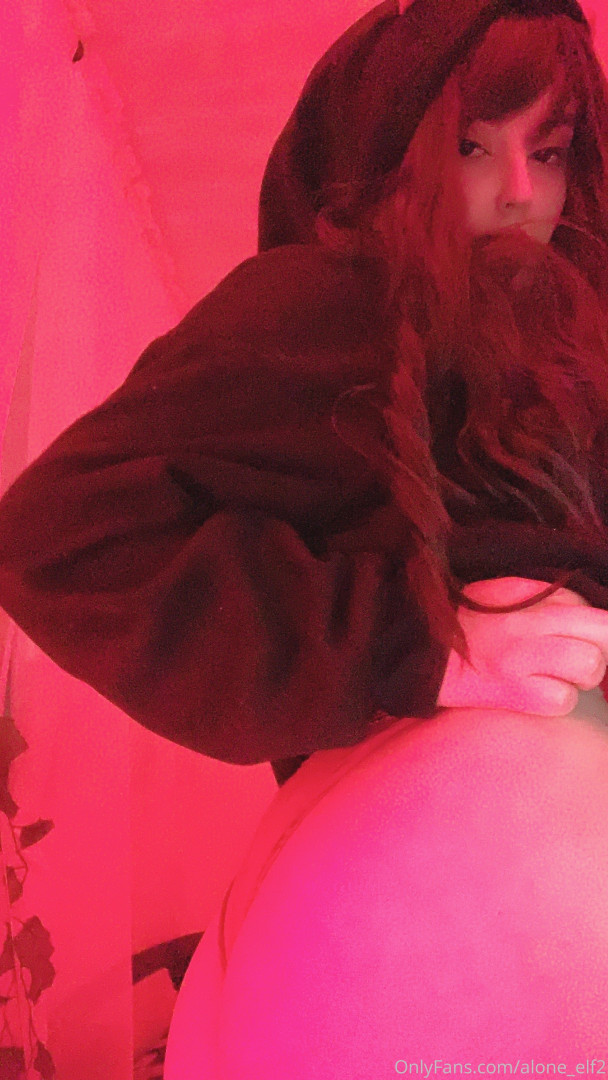 Photo by allein.grrrl published on June 11,2023 17:59:00 - BestThots