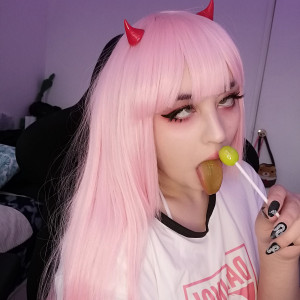 allein.grrrl #1493070