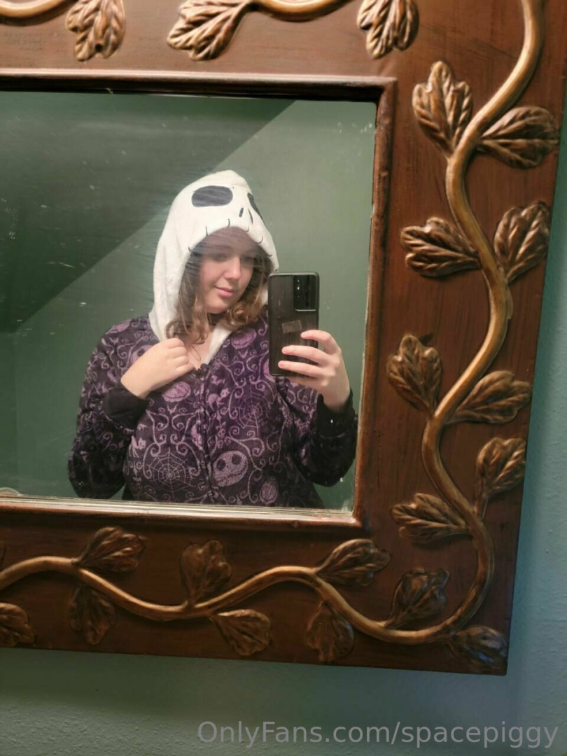 Photo by spacepiggy published on May 17,2023 17:32:33 - BestThots