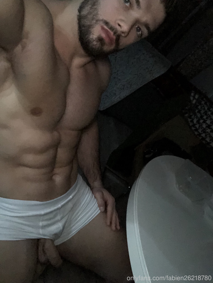 Photo by fabien26218780 published on October 16,2023 09:20:47 - BestThots