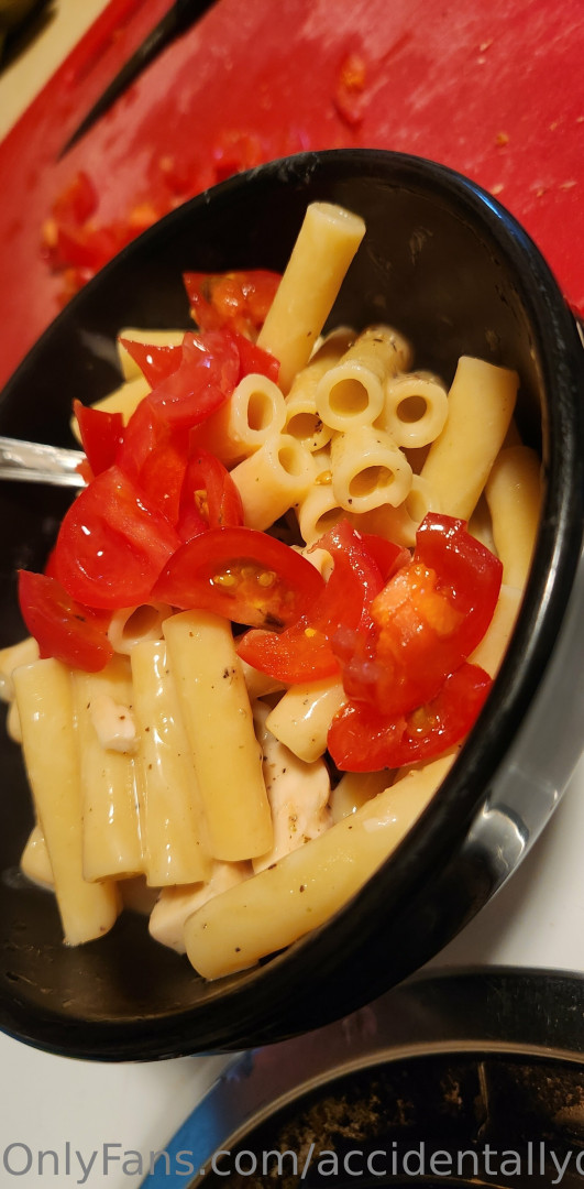 Photo by accidentallydelicious published on October 15,2023 14:49:43 - BestThots