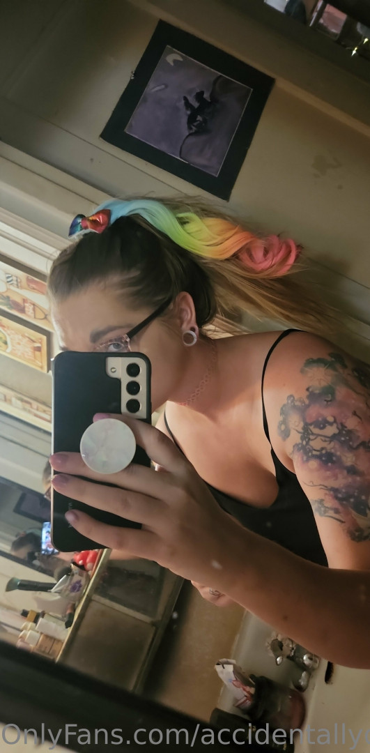 Photo by accidentallydelicious published on November 19,2023 21:04:05 - BestThots